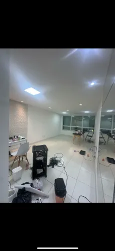 SALA COMERCIAL ITAPUA
