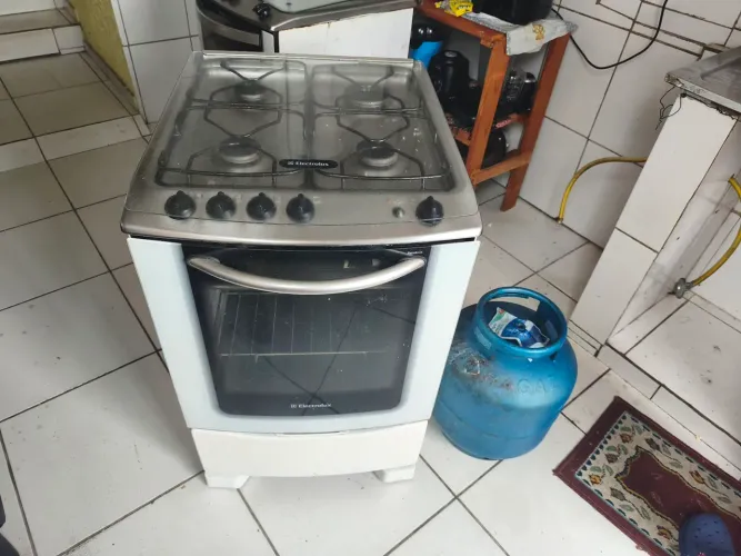 Fogão usado