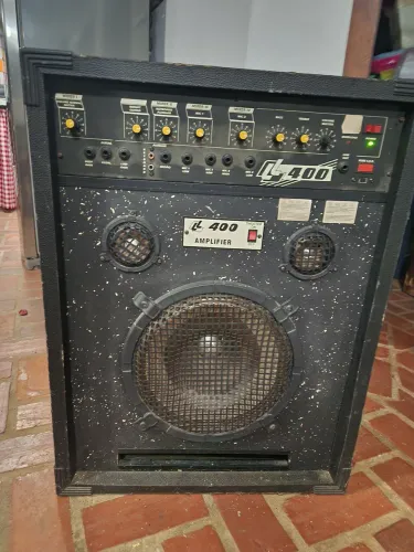 CAIXA DE SOM AMPLIFICADA LL400