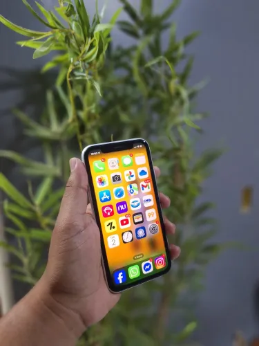 iPhone XR 