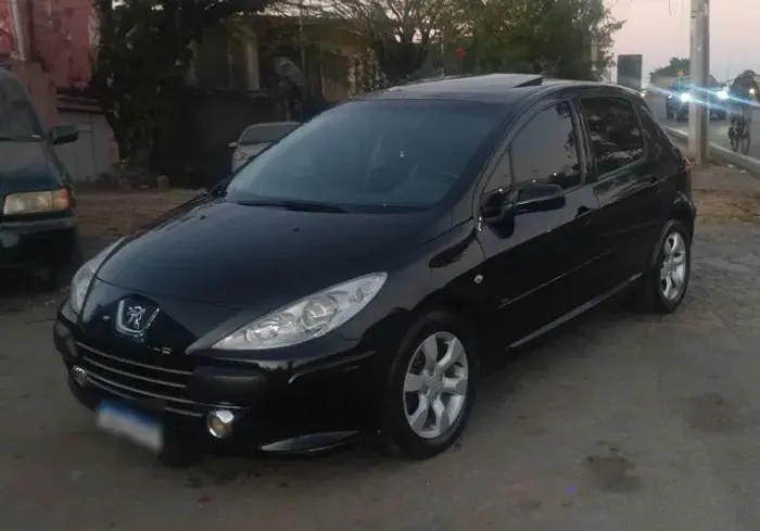 Peugeot 307 Soleil/ Presence 1.6/1.6 Flex 16V 5P 2010
