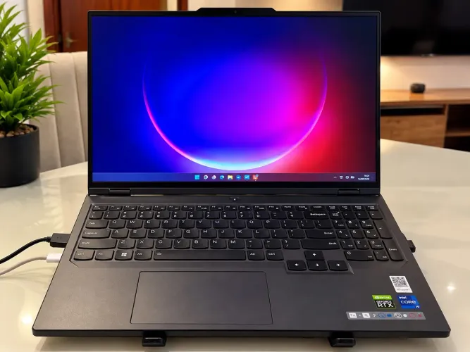 Lenovo Legion Pro 5 16IRX8 i9-13900HX RTX 4070 8GB 32GB 1TB SSD 240Hz