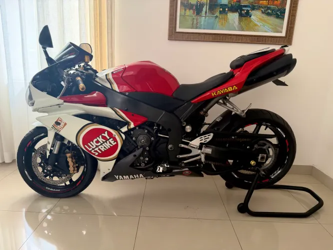 Lendária yzf-1000 R1 2007