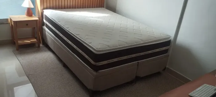 Cama Casal: Colchão Umaflex Molas Ensacadas + Box Bipartido