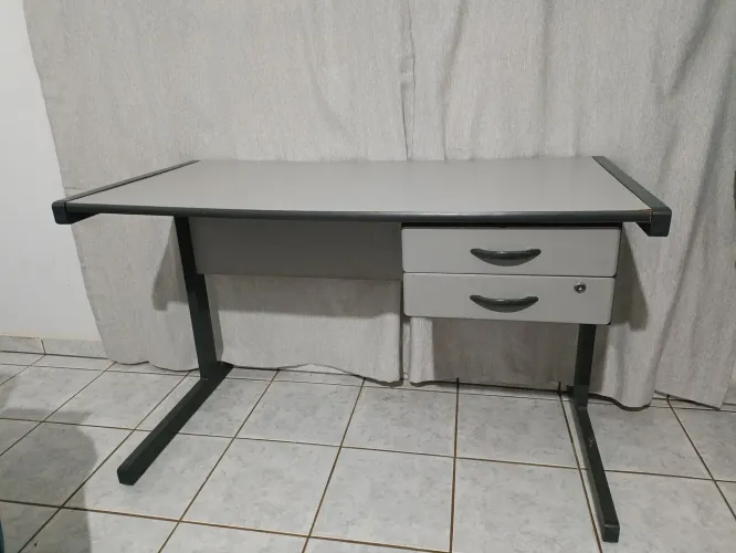 Mesa de escritório