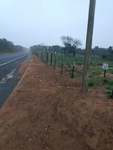 Terreno 10x 30 na chapada Diamantina por 20 mil próximo a pista