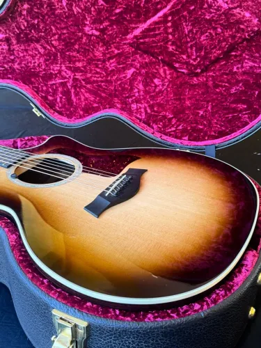 Violão Taylor 414CE Custom (Edição Especial)