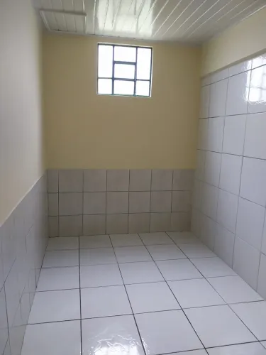 Alugo apartamento
