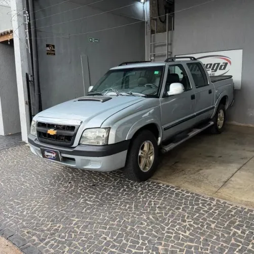 Chevrolet S10 Pick-up Exec. 2.8 4X4 CD TB Int.dies 2008