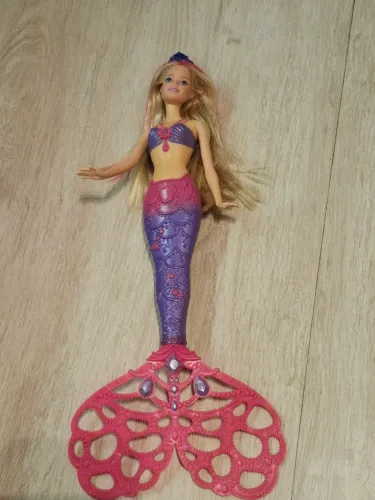 Barbie sereia bolhas