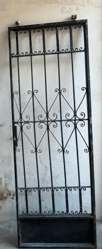 Portão de ferro de correr