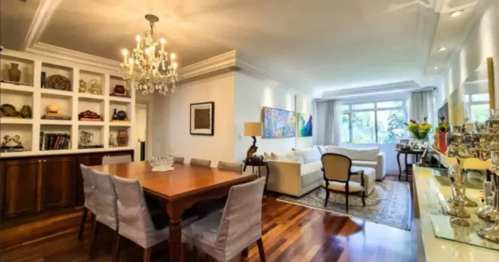 Apartamento para venda tem 130 metros quadrados com 3 quartos