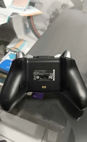 Controle MACHENIKE