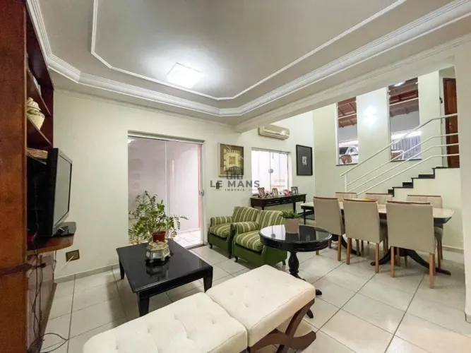 Casa à venda em Piracicaba, Vila Independência, com 3 quartos, com 149 m²