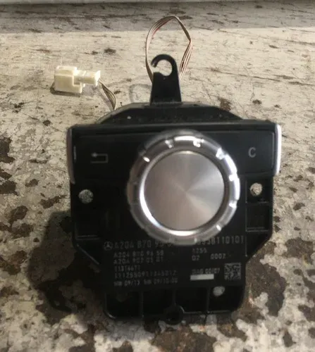 Controlador Navegador Multimidia C180 C200 2011 A2048709558