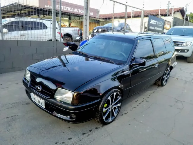 Chevrolet Ipanema GL 1.8 MPFI / EFI /SL 4P (álcool) 1991