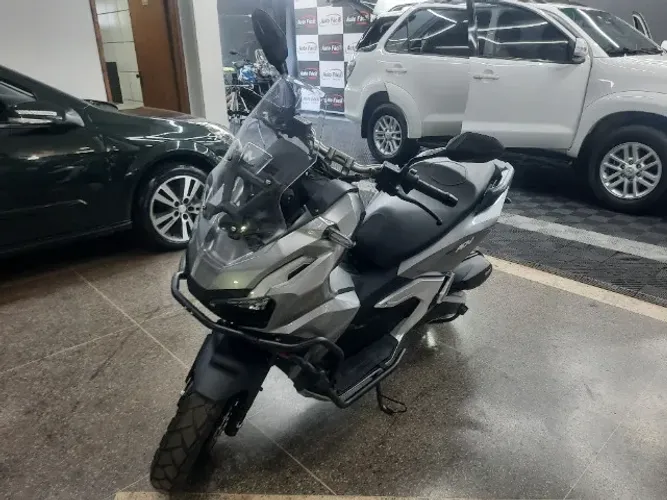 Honda ADV 160