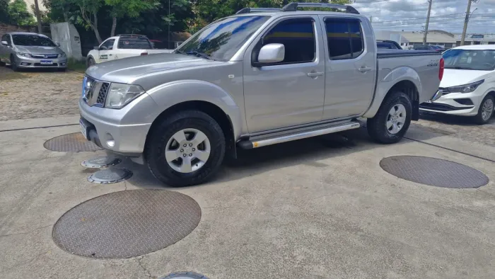 Nissan Frontier XE CD 4X4 2.5 TB Diesel 2013