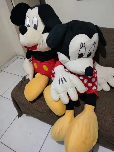 Casal pelúcia gigante Minnie e Mickey