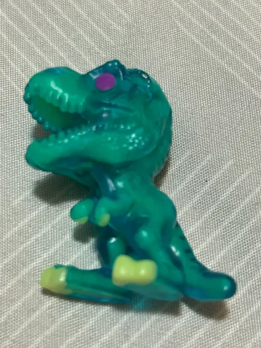  jurrasic world  kinder Joy T-Rex