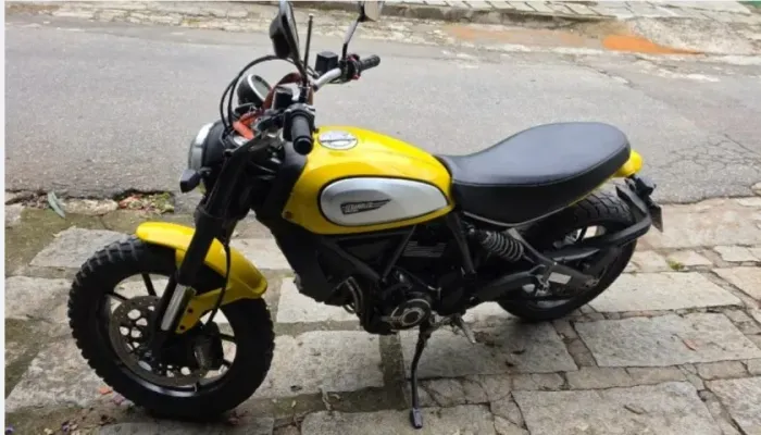 Ducati Scrambler 800 11.000kms