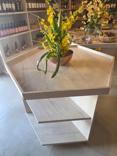 Expositor gôndola colmeia
