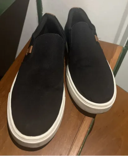 slip on uniko renner preto 40