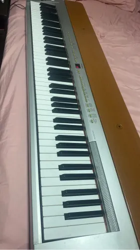 Yamaha P 155