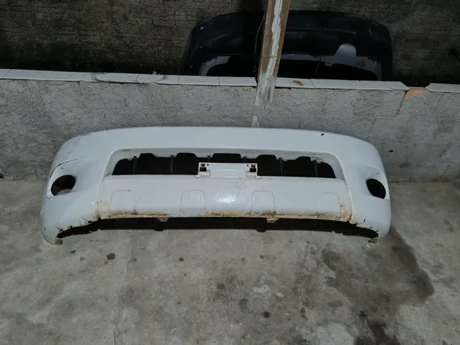Para-choque dianteiro Hilux 2006