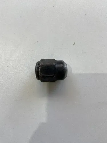Parafuso Porca De Roda Freelander 2005 22 Preto