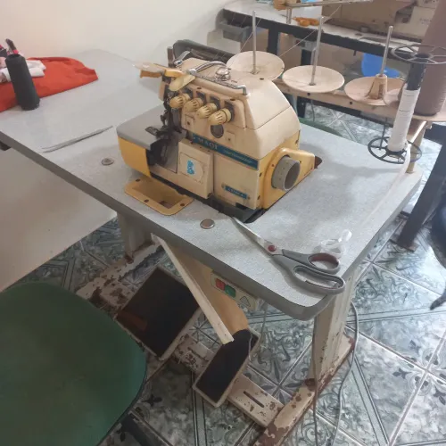 Máquina ponto cadeia