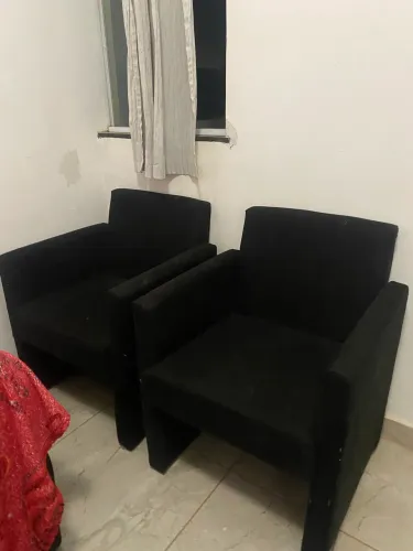 Poltronas pretas