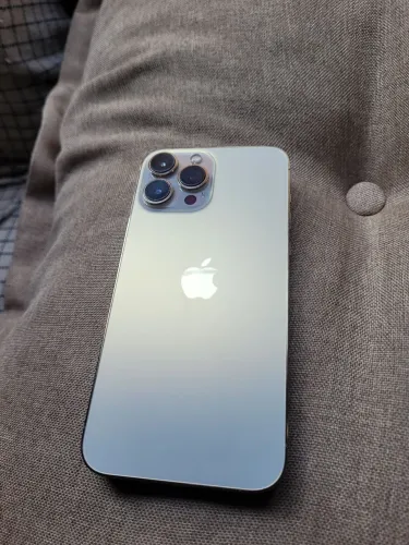 Iphone 13 pro max excelente