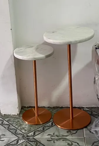 Aparador de sofá 