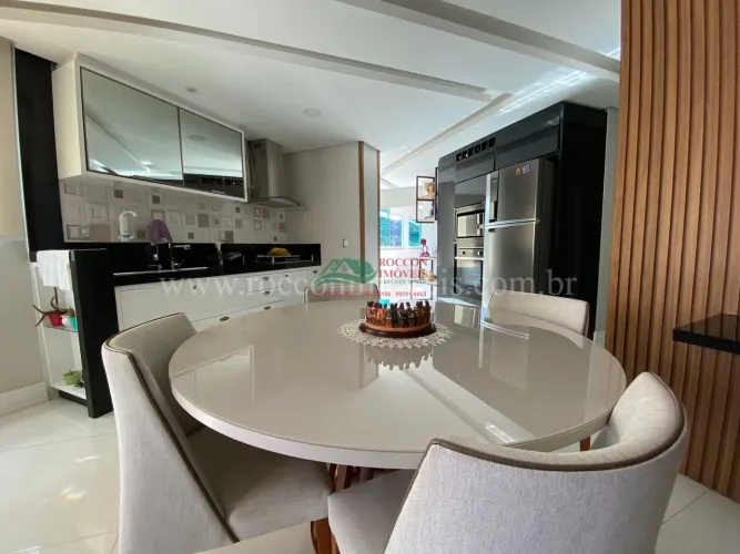 Apartamento (Padrão), com 3 quartos e 3 banheiros à Venda, 180 m² em Marechal Floriano/ES