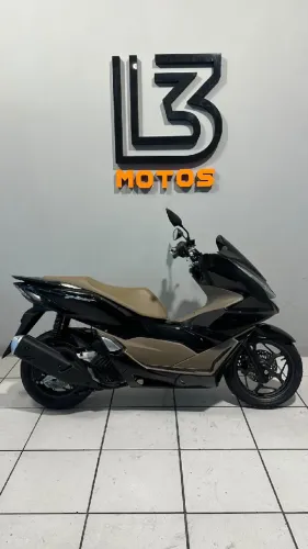 HONDA PCX 160 DLX ABS