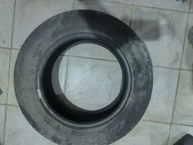 Pneu 205/60/15