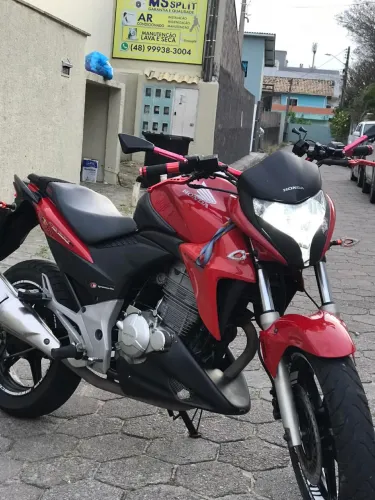 Honda CB 300 2011