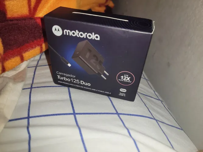 Carregador turbo Motorola duo 125w