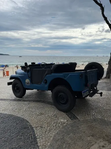Willys Overland Jeep 2.6 12V Gasolina 2P 1957