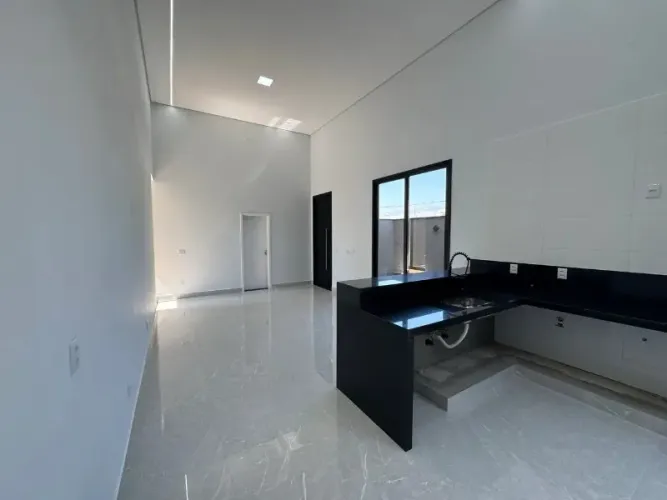 Casa à venda no Condomínio Terras de São Francisco, em Sorocaba-SP