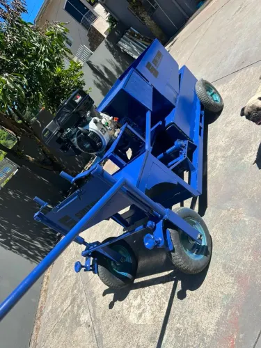 Máquina Extrusora de Meio-Fio Nova - Fabricação Própria
