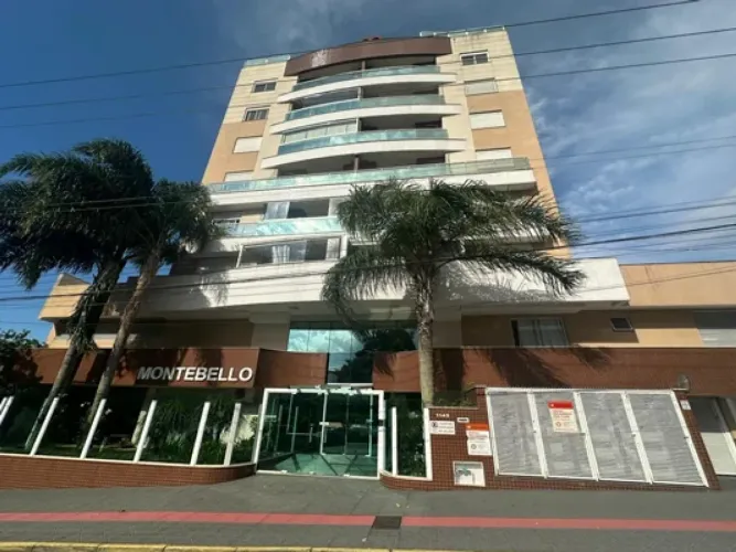 Apartamento 2 dormitórios com 2 vgs no Estreito