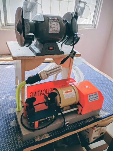 Máquina copiadora de chave automática mais esmeril 