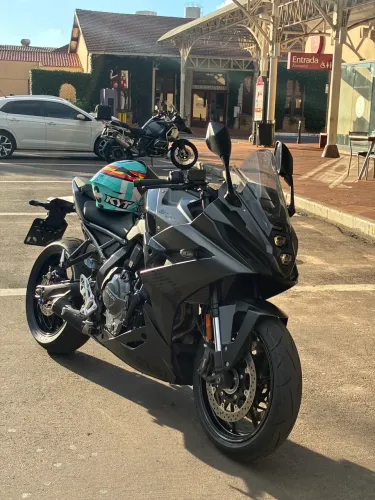 Suzuki GSX-8R 2026