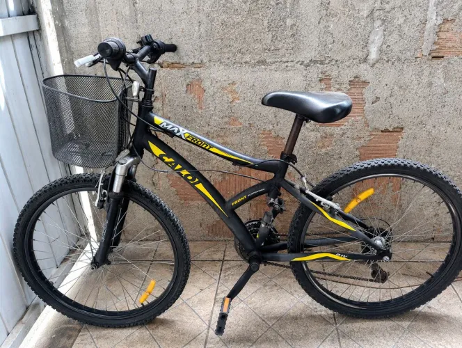 BICICLETA ARO 26 - 21 MARCHAS<br>? VENDO BICICLETA EM ÓTIMO ESTADO!