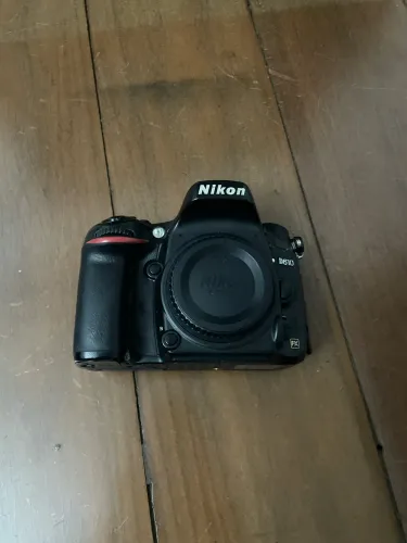 Câmera fotográfica NIKON D610