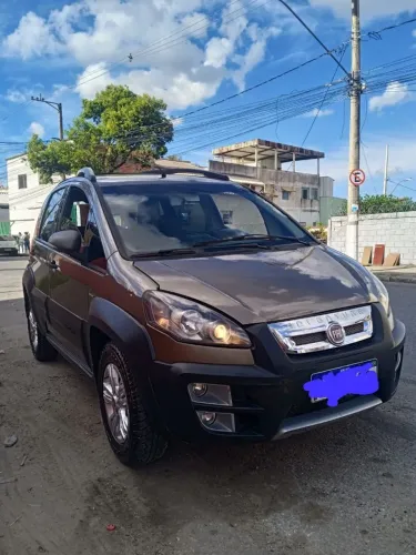 Fiat Idea Adv./ Adv.lock.dualogic 1.8 Flex 5P 2012