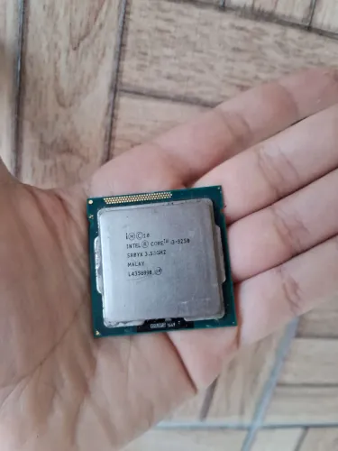 Processador de terceira geração i3 3250.