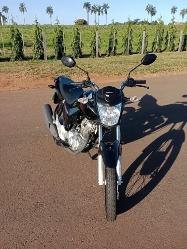 Vendo moto Honda Start 160 em estado de zero km